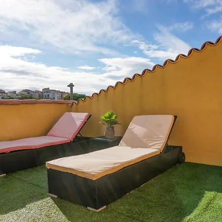 Holiday home 3 Bedroom Awesome In