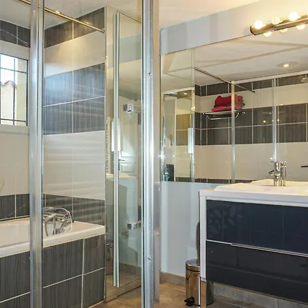3 Bedroom Awesome In * Agde