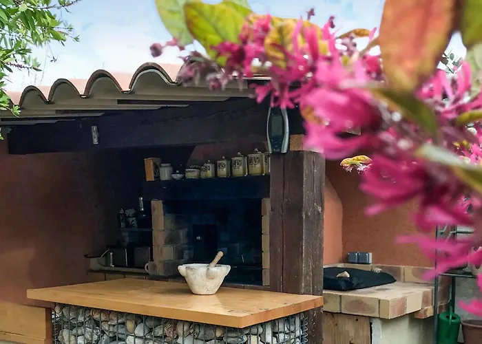 Lovely In With Wifi Ferienhaus *